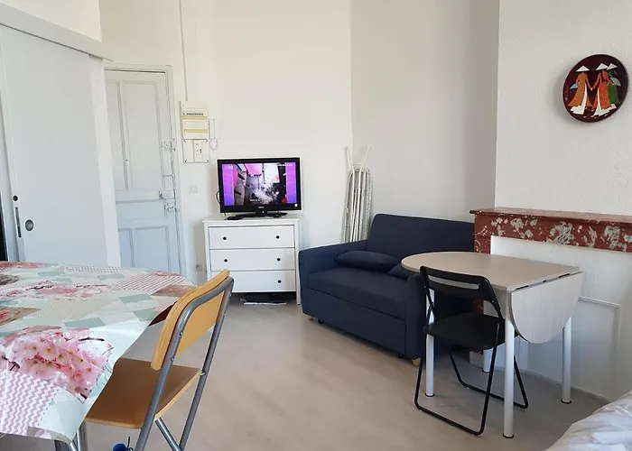 Studio With Sea View For 2 People