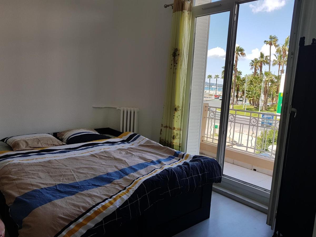 With Sea View For 2 People * Toulon